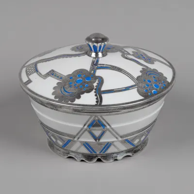 Конфетница с эмалями в стиле ар-деко. Германия, фирма Rosenthal Bavaria, 1930-е годы.
