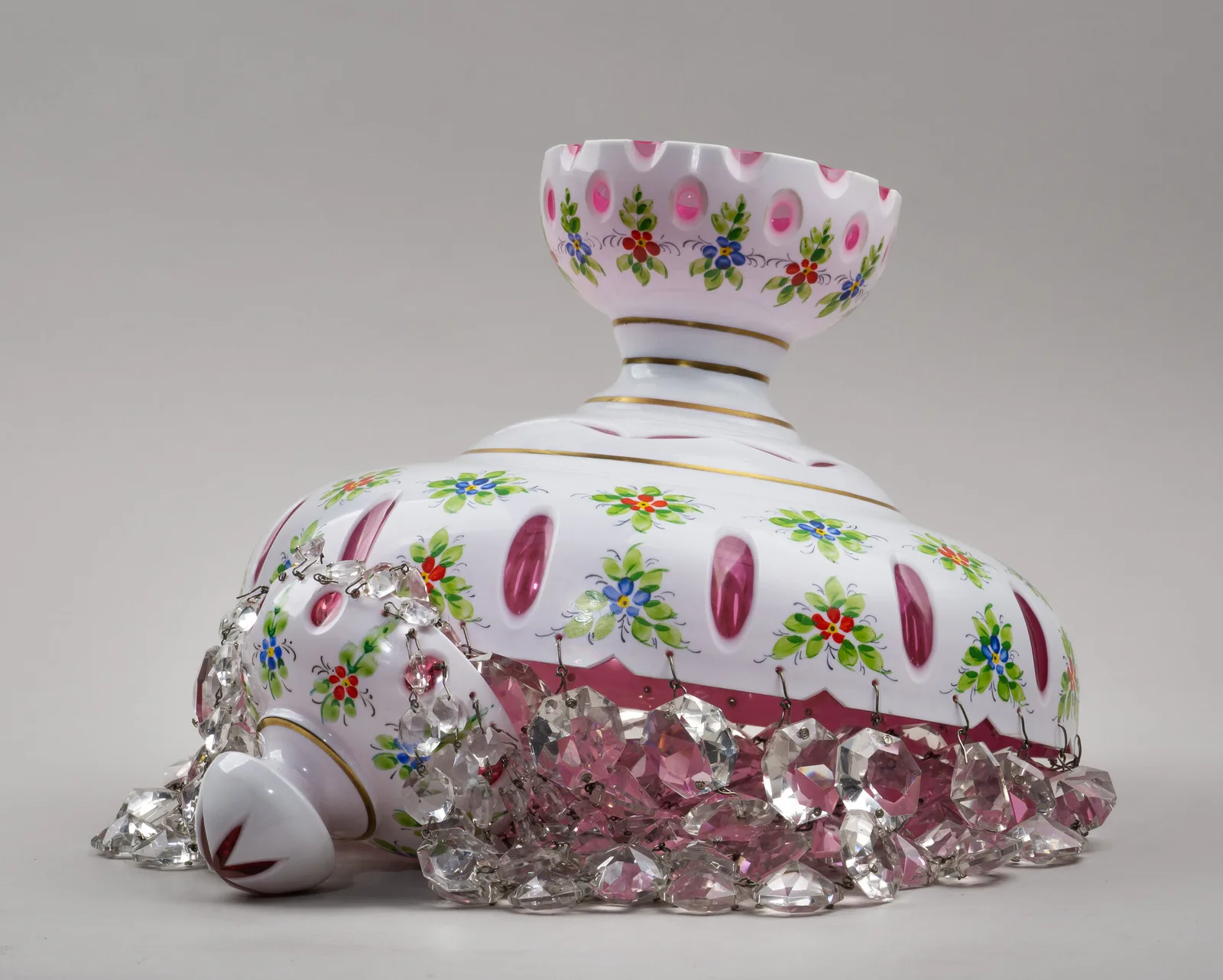 Люстра цветного стекла с хрустальными подвесками. Чехословакия, 1950-60-е годы. — фото 3