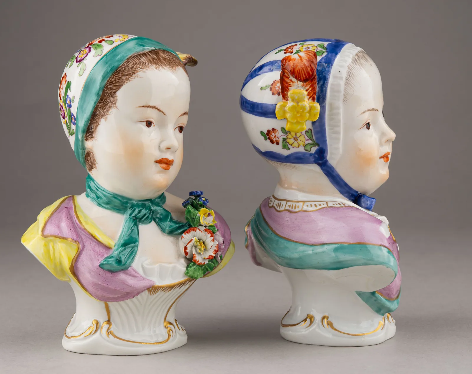 (Старая Вена) Бюсты мальчика и девочки. Австрия, Royal Vienna, по модели И.И. Кендлера (1760-е), 1820-1827 годы. — фото 3