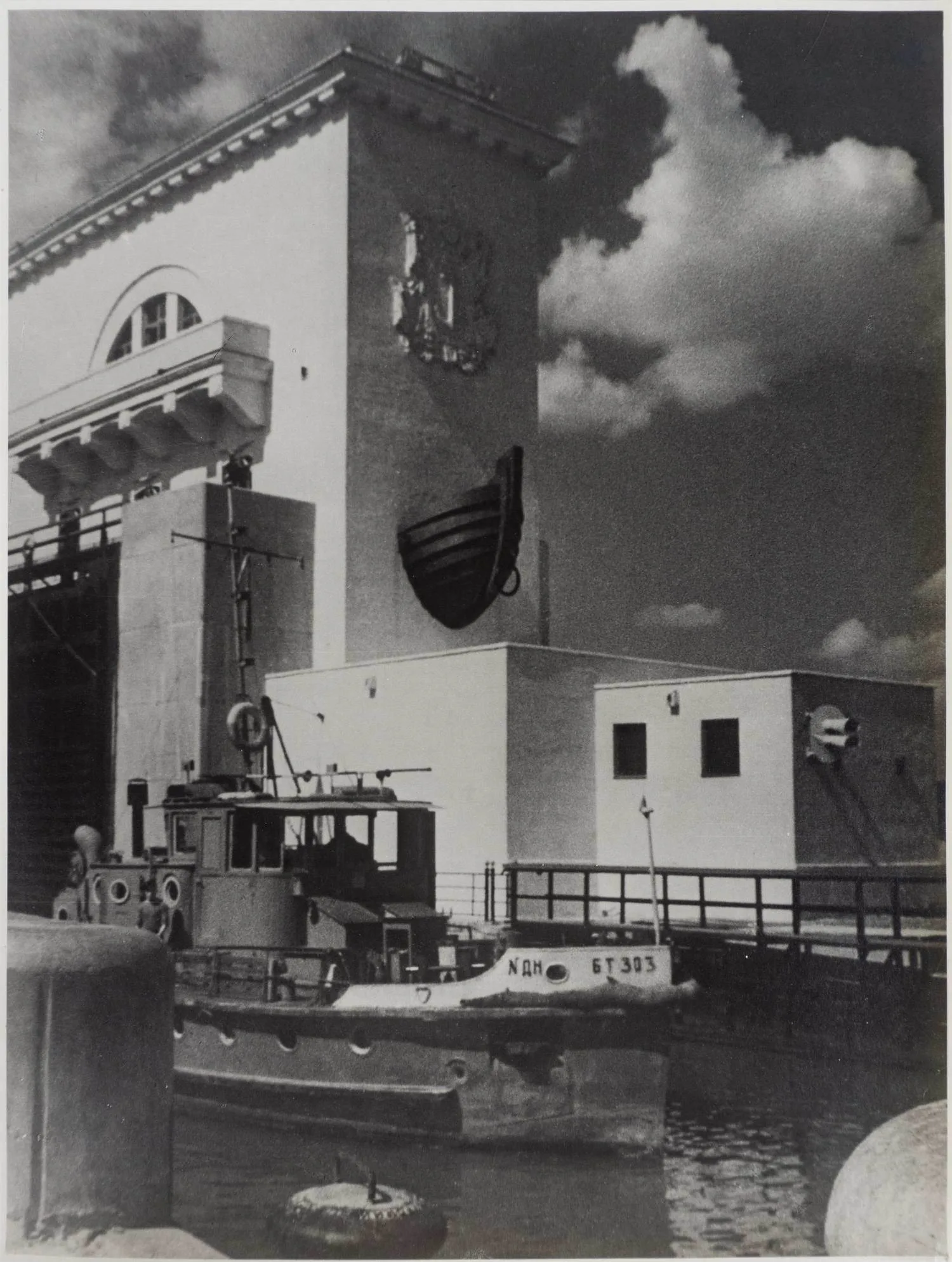 18 фотографий «Архитектура сооружений Волго-Донского судоходного канала». 1950-е годы. — фото 4