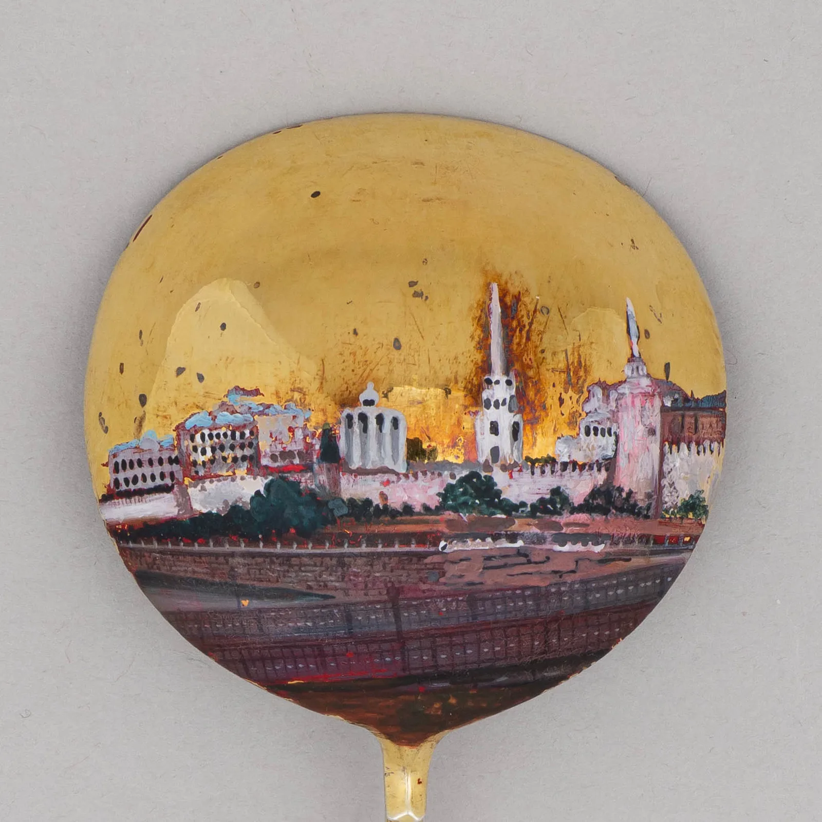 Ложка десертная с изображением Кремля. Россия, Москва, 1899–1908 годы. — фото 4