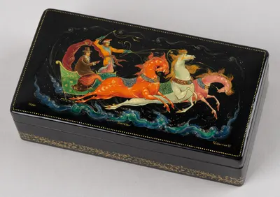 Шкатулка «Птица -Тройка». СССР, Палех, художник И.В. Аникин, 1975.