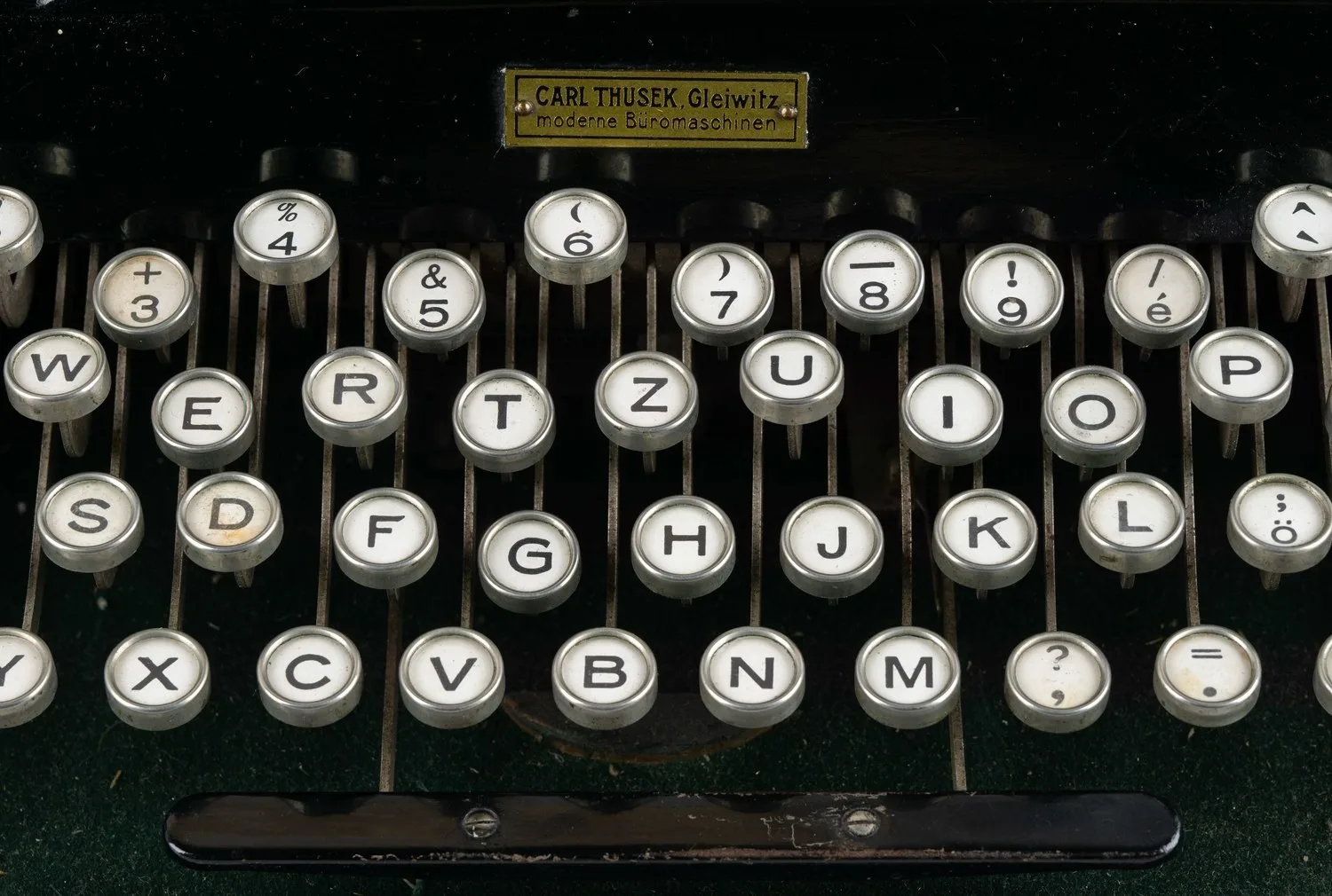 Машинка печатная портативная «Klein-Adler 2», Германия, 1930-е годы. — фото 4