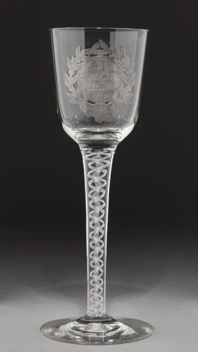 Бокал с накладом серебра и венецианской нитью. Германия, 1908.