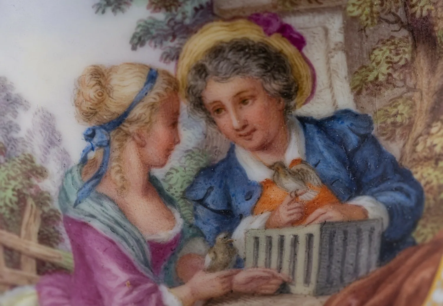 Ваза-ароматница в стиле рококо с галантной сценой. Германия, мануфактура Dresden porcelain / Porzellanmalerei Helena Wolfsohn, 1879-1881 годы. — фото 5
