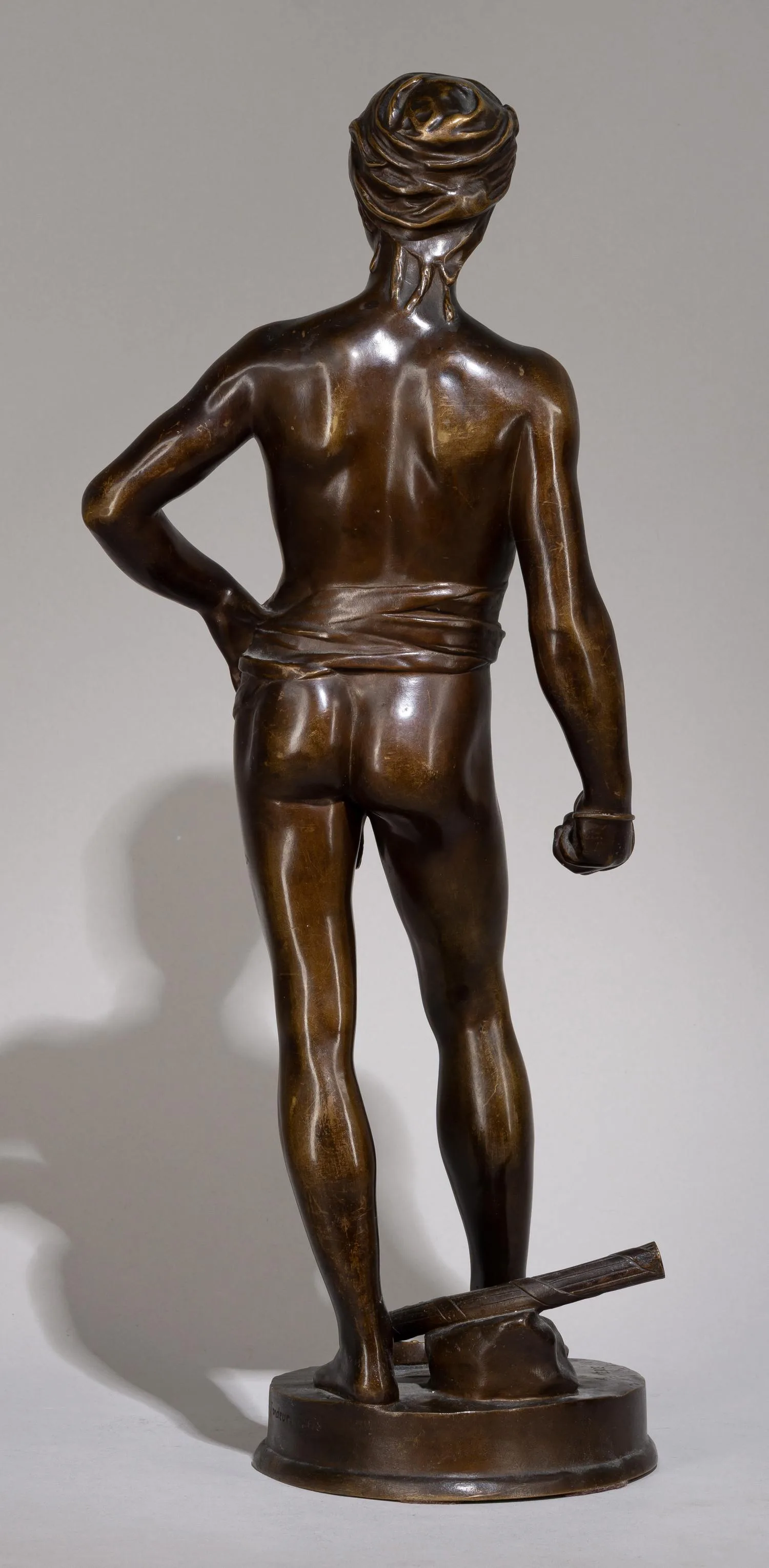 (Мерсье. Барбедьен) Скульптура «Давид перед битвой». Франция, Париж, скульптор Мариус Жан Антонин Мерсье (модель около 1889 года), отливка - Фердинанд Барбедьен, 1890-ые годы. — фото 2