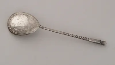 Ложка с руническим узором. Россия, Москва. 1894.