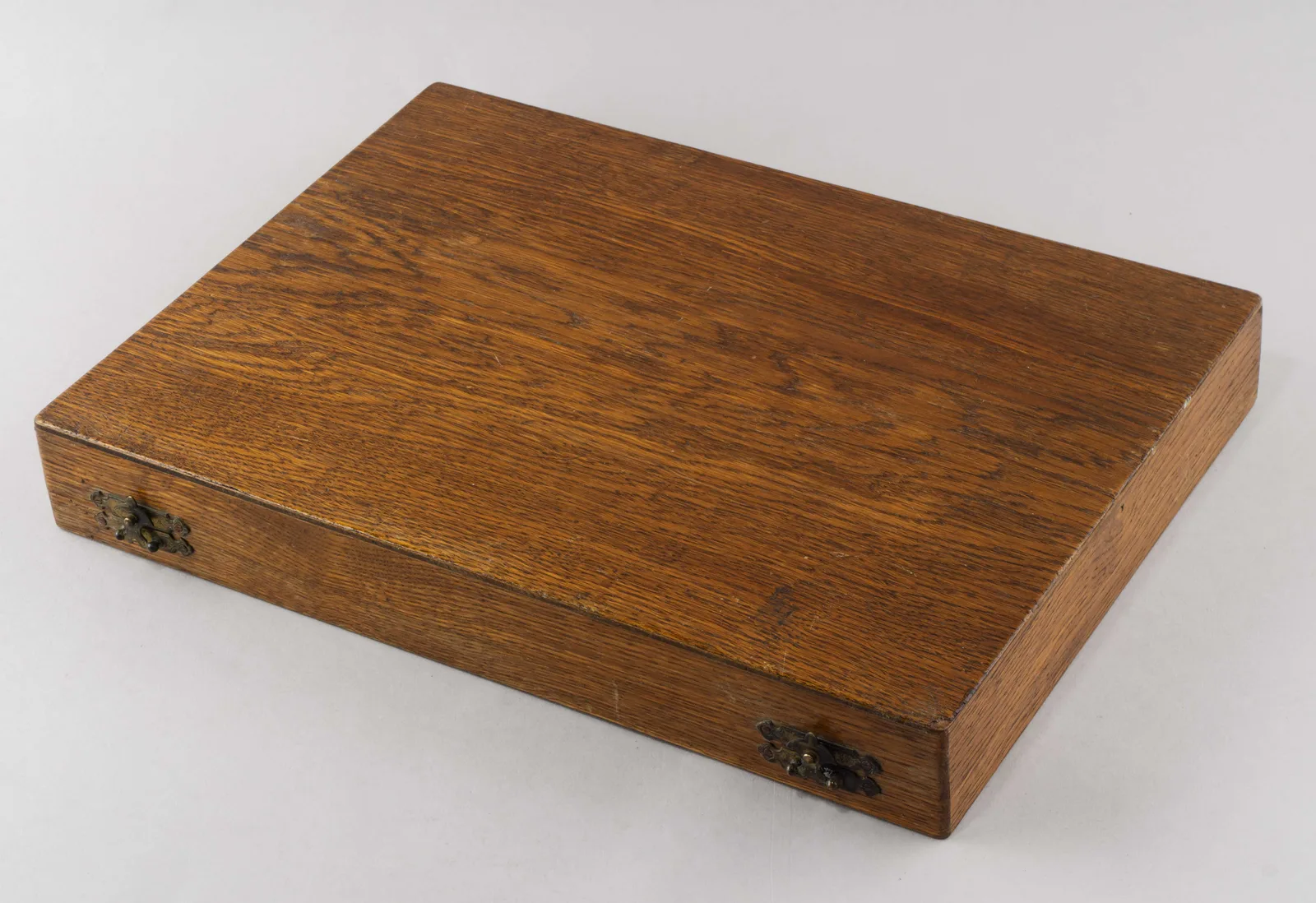 Футляр.
Российская империя, Москва, И. Хлебников, сыновья и К°, 1888–1917 годы. — фото 2