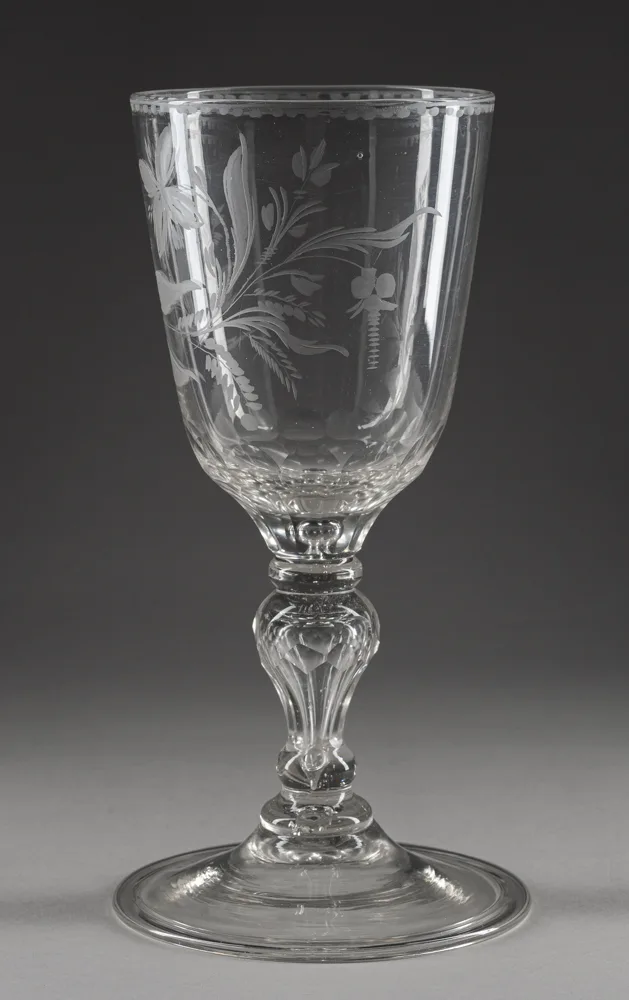 Кубок с гравированным декором в виде цветка. Россия, Завод Орлова, 1790-е годы. — фото 3