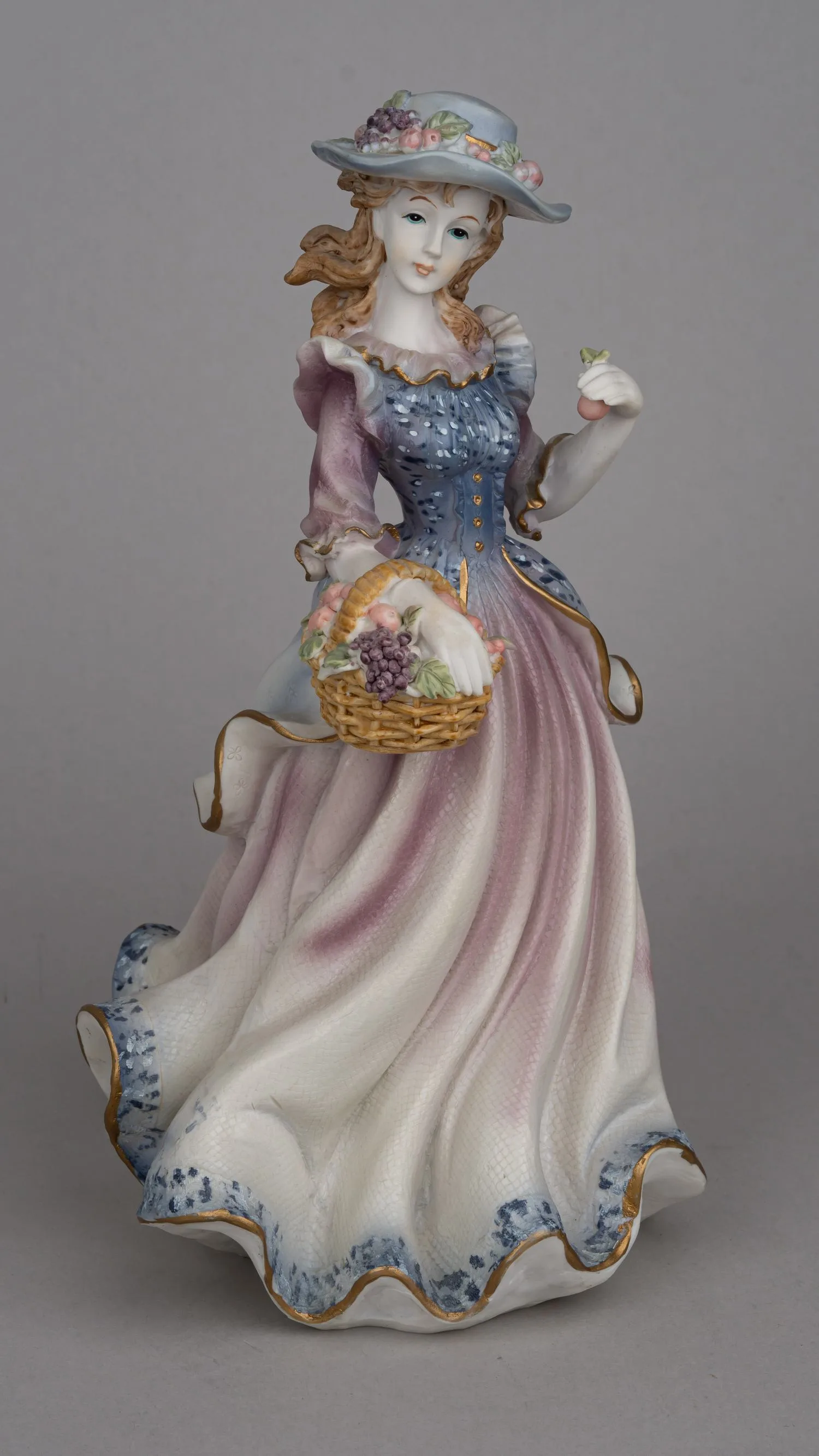 Кукла «Дама с фруктами, аллегория Лета». Великобритания, фирма Enesco, серия «New Wish Collection», 2006 г. — фото 1