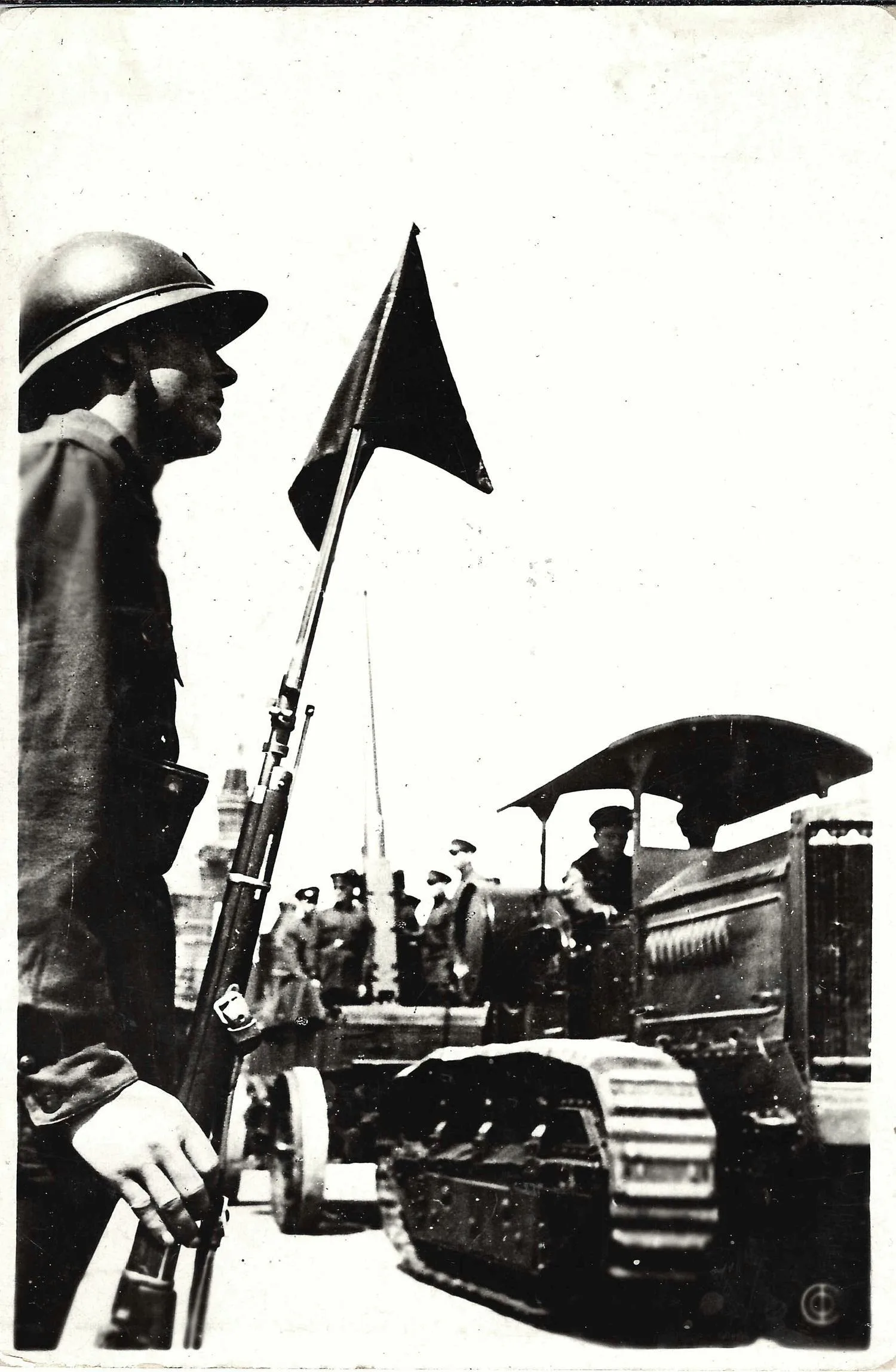 Фотооткрытка «Москва. Празднование 1 мая 1932 года». М.: Союзфото, 1932. — фото 1