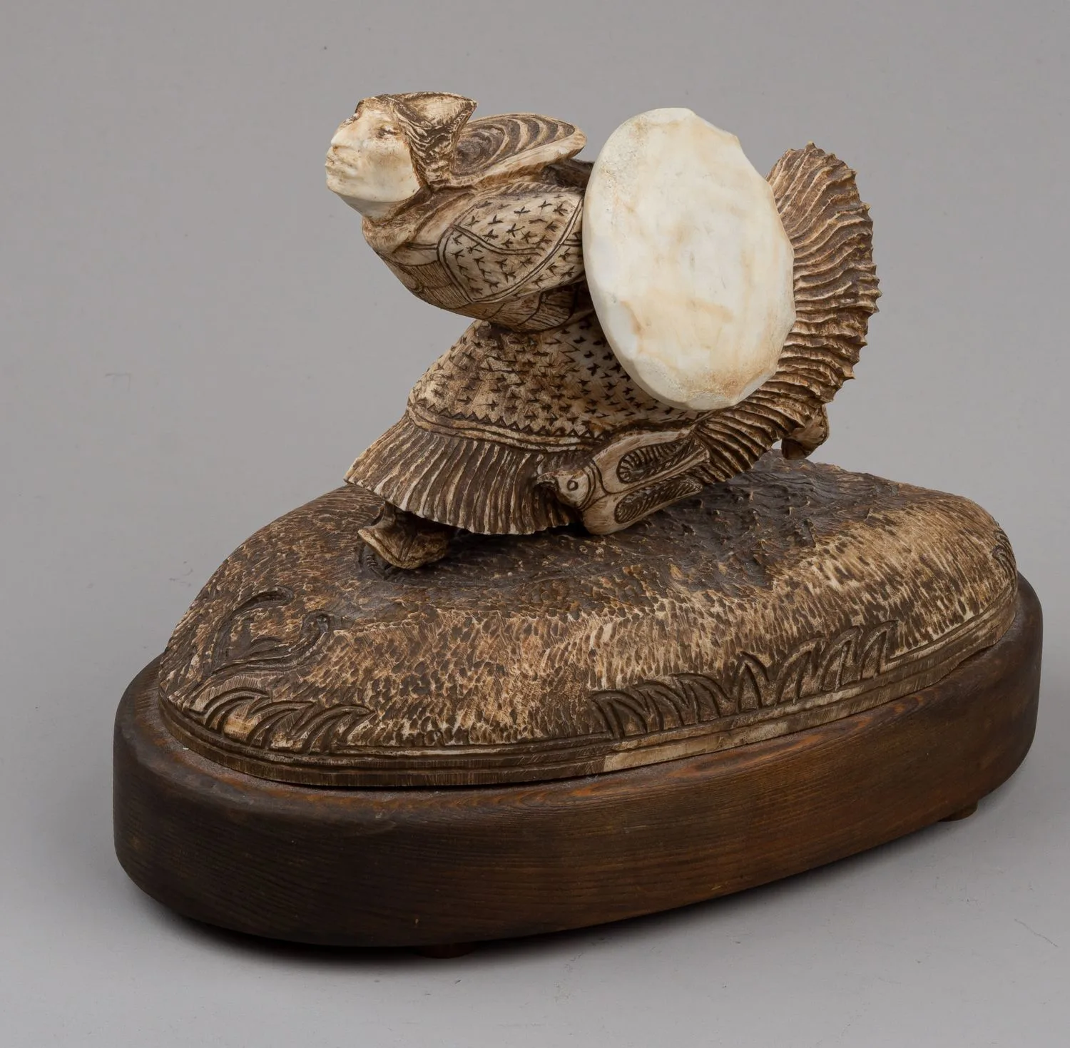 Скульптура «Якутский ойуун (шаман)». СССР, Якутия, 1980-е годы. — фото 2