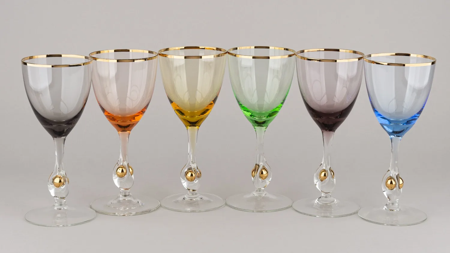 Шесть цветных бокалов Bohemia. Чехословакия, 1960-70-е годы. — фото 3