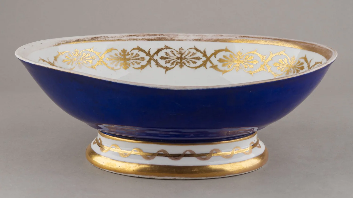 Салатник кобальтовый. Россия, Императорский фарфоровый завод, 1855-1881 годы. — фото 2