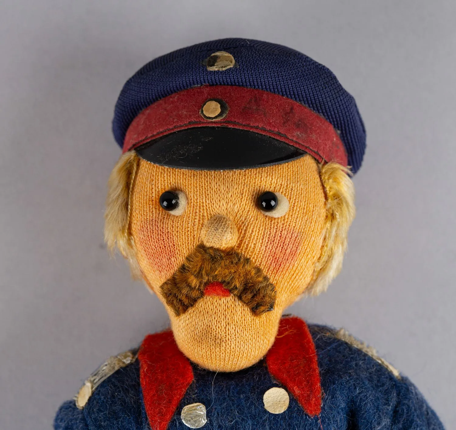 Игрушка «Полицейский». Германия, 1960 - 1970-е годы. — фото 2