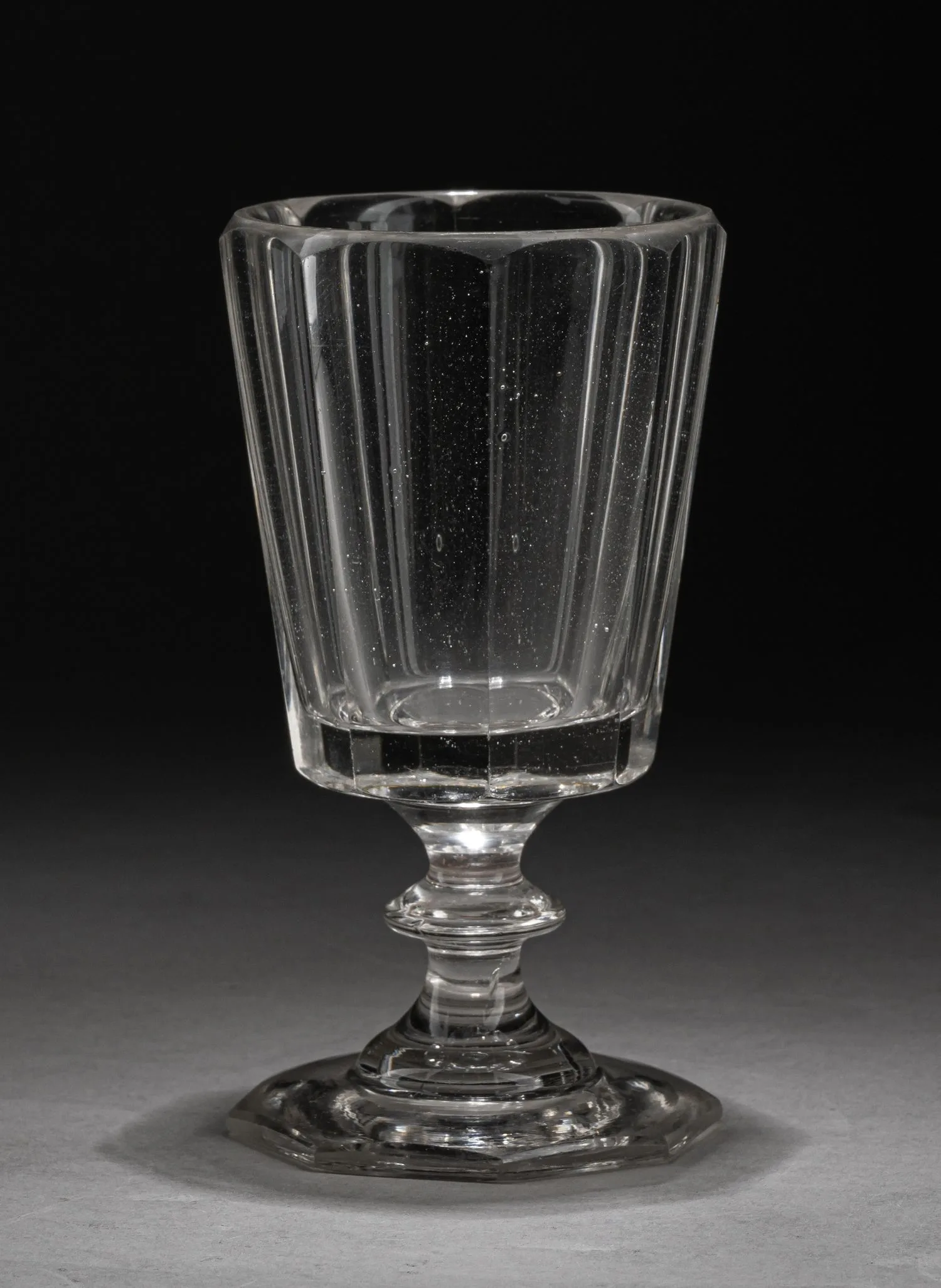 Бокал с широкими гранями. Россия, Мальцовские заводы, 1860-1870-е годы. — фото 2