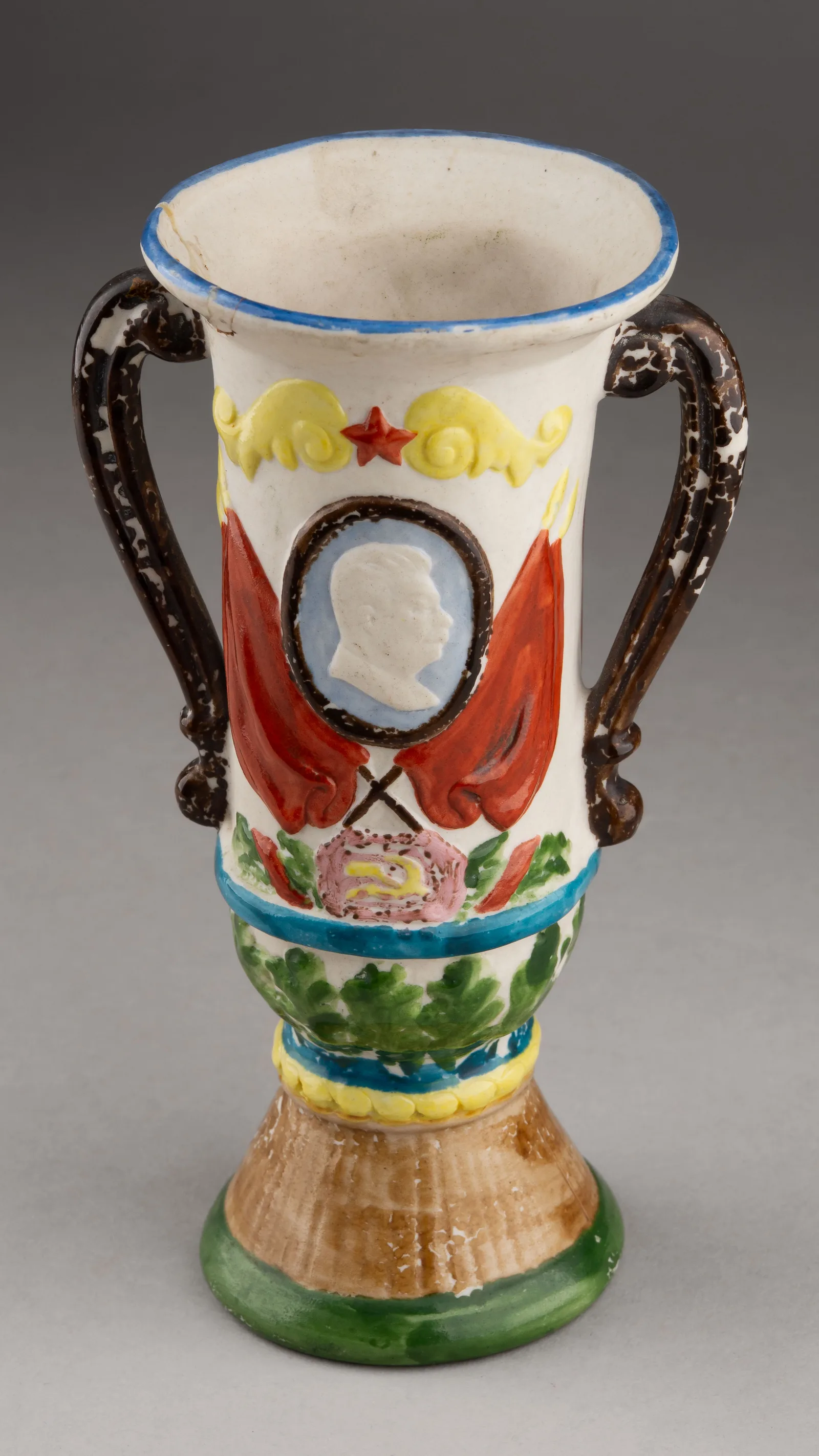 (Агитфарфор) Ваза с портретами Ленина и Сталина. СССР, 1930-е годы. — фото 2