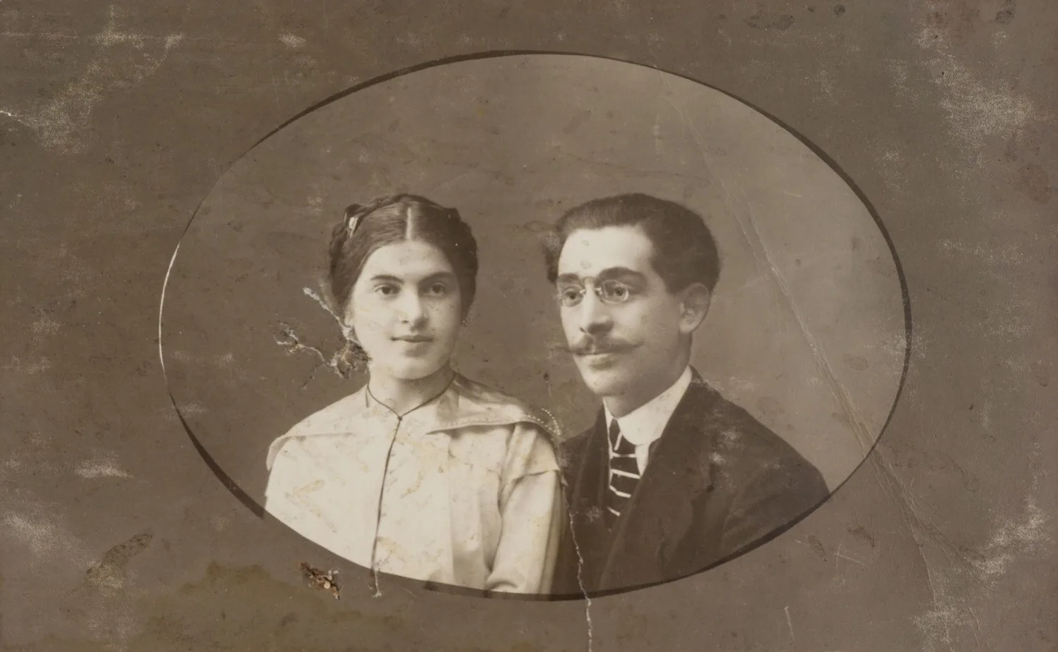 20 фотографий (преимущественно формата открытки). Россия, первая четверть XX века. — фото 4