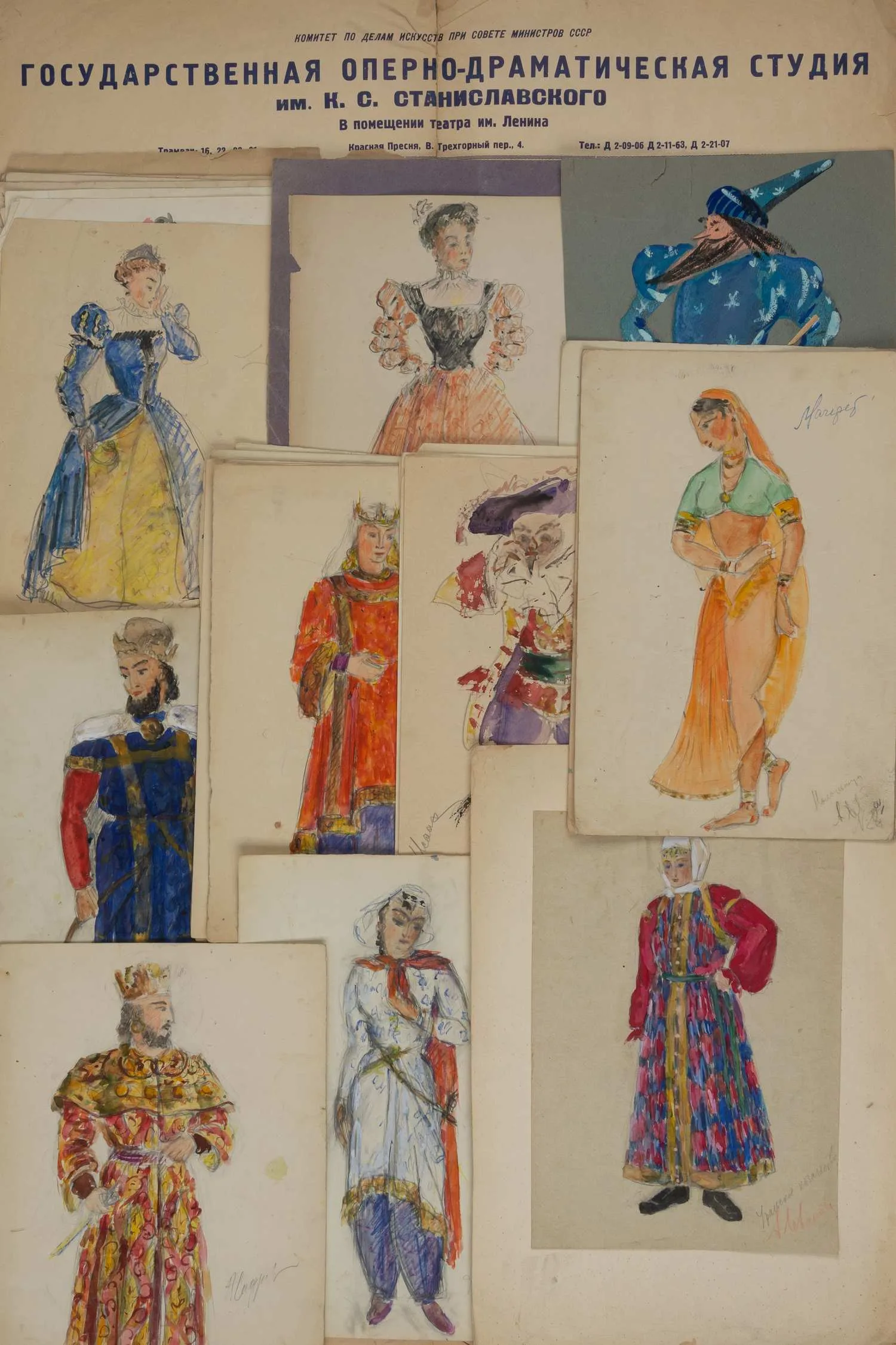 Левашова Алла Александровна. Эскиз костюмов к спектаклю «Фархад и Ширин» Ю.Н. Мальковского. 1946. 32 листа. — фото 1