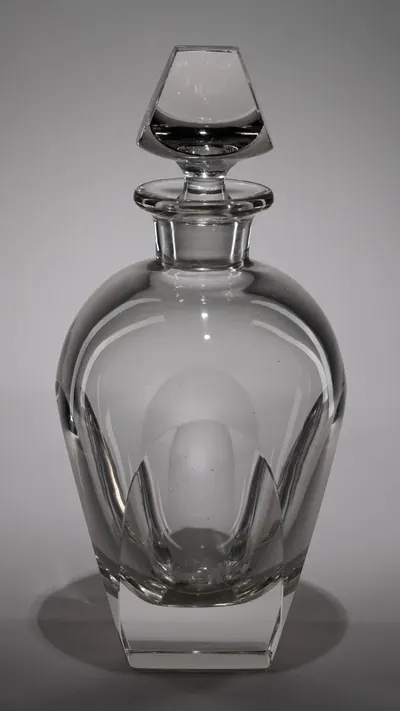 (Мозер) Графин в стиле «Ар-деко». Богемия, фирма Moser, 1930-е годы.