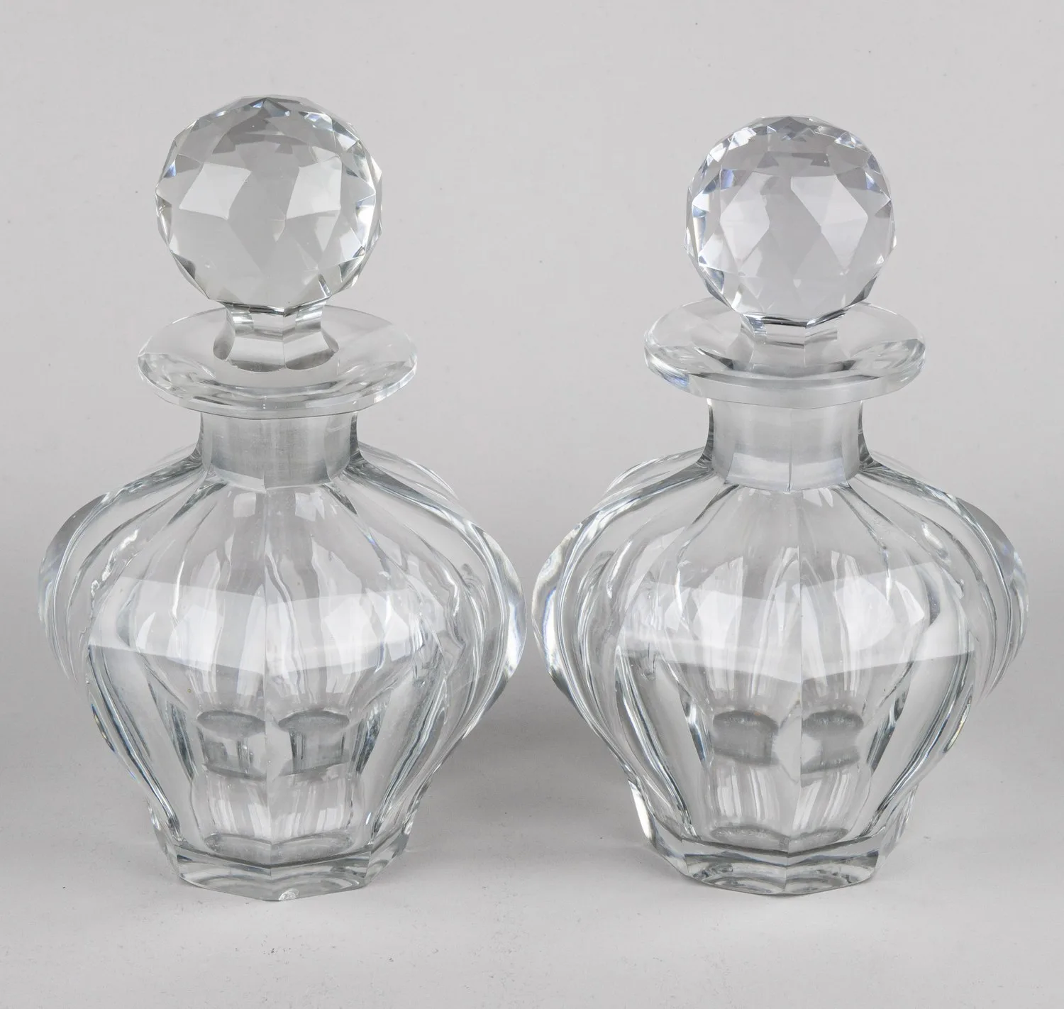 Парные флаконы с крышками. Франция, Styptan Paris, 1960-е годы. — фото 1