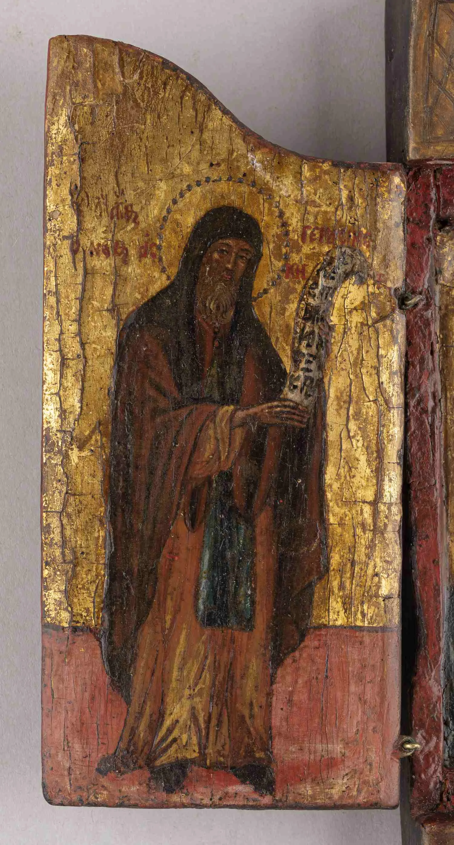 (Экспертиза. Икона Конец XVI века) Складень «Деисус с предстоящими преподобными Герасимом и Анастасием Персидским. Северная Греция или Балканы, конец XVI - середина XVII веков. — фото 3