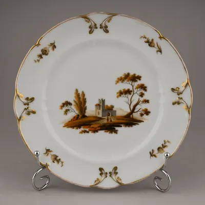 (Попов) Тарелка с изображением пейзажа. Россия, завод А.Г. Попова, 1810-1860 гг.