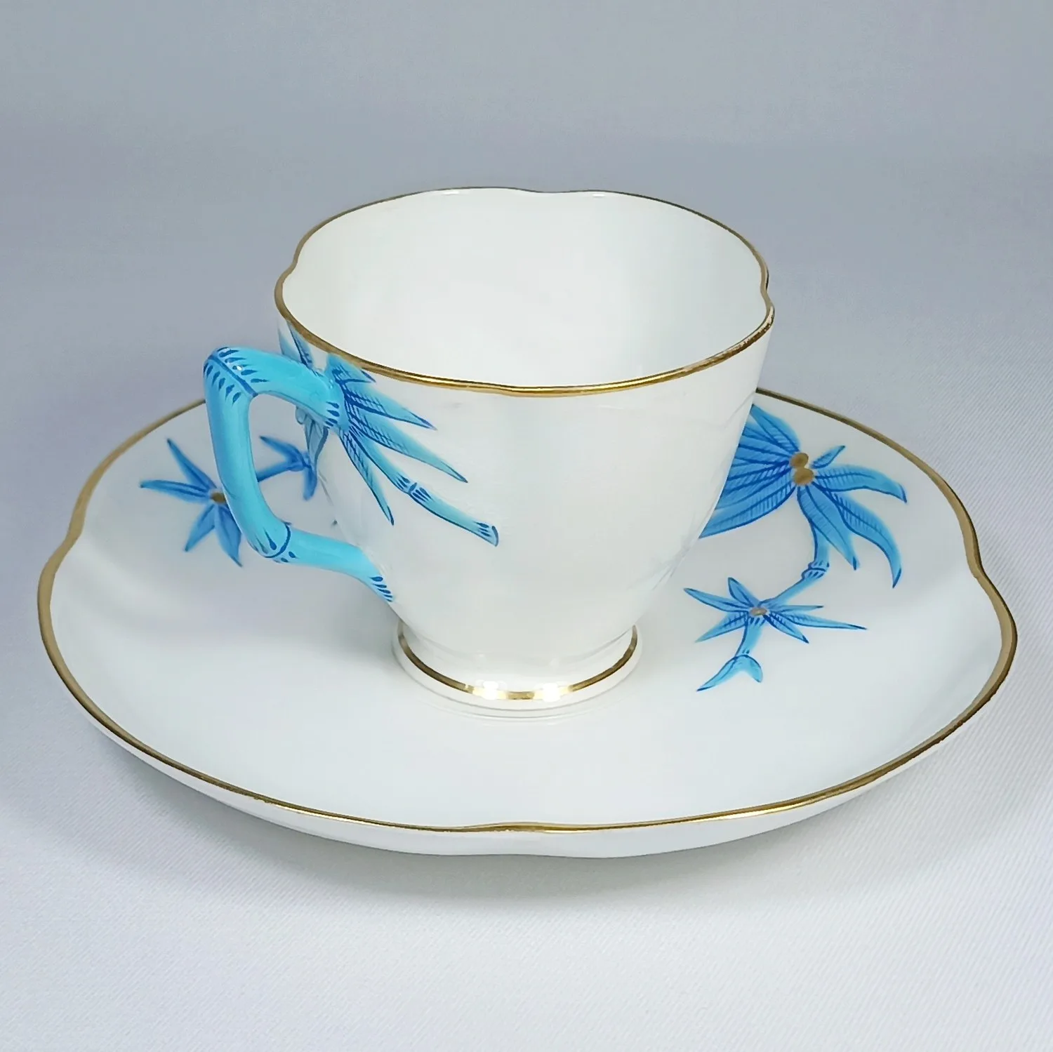 (Royal Worcester) Чайная пара с росписью в виде сказочного бирюзового бамбука. Англия, Royal Worcester, 1879. — фото 7