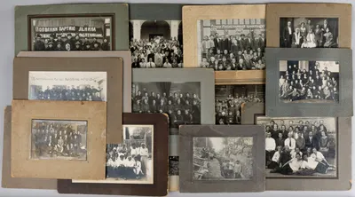 15 групповых постановочных фотографий. Россия, СССР, 1920-е - 1930-е годы.