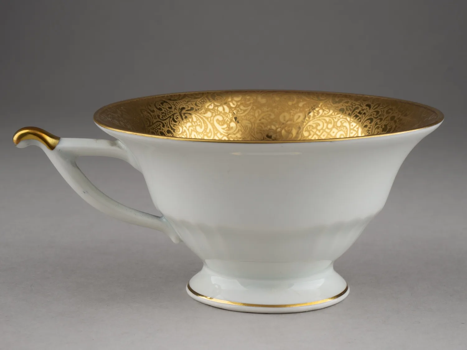 Чайное трио с "золотым бордюром". Германия, Бавария, AL-KA Kunst Alboth Kaiser, 1948–1959 годы. — фото 4