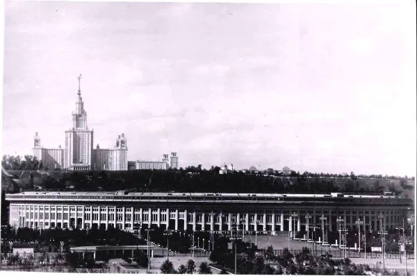 4 фотографии ""Московские высотки"". 1950-е годы. — фото 2