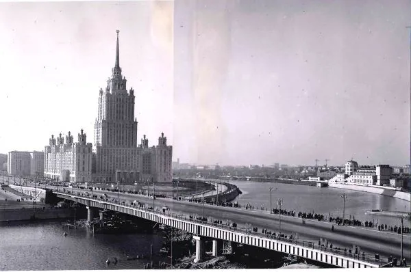 4 фотографии ""Московские высотки"". 1950-е годы. — фото 1