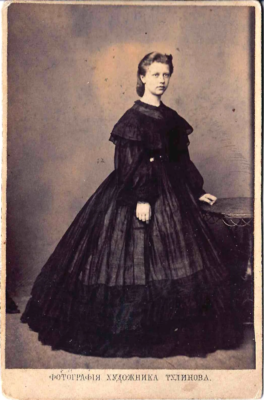 Тулинов М.Б. Фотография (формата «визитка») «Дама». 1864. — фото 1