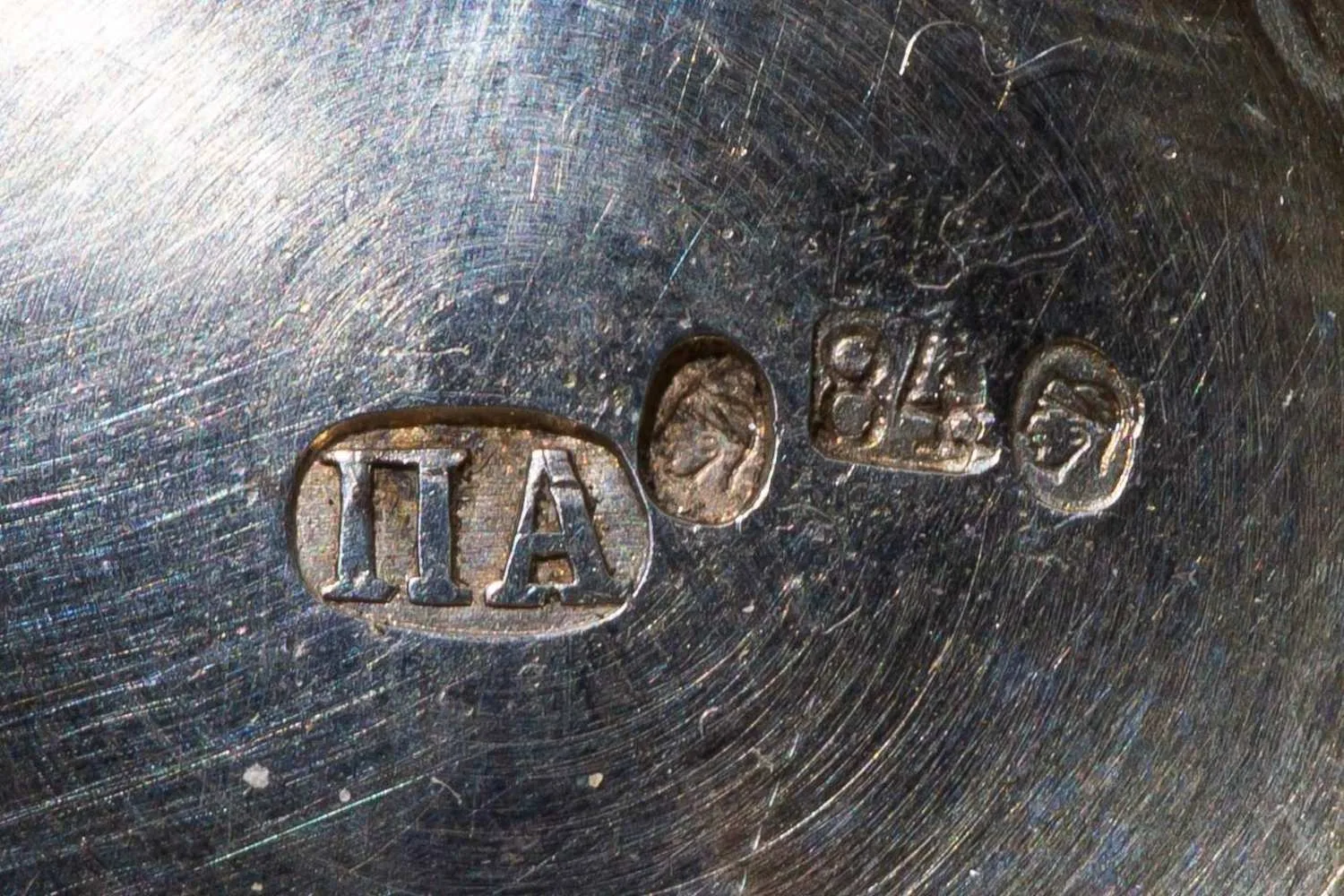 Графин и шесть чарок на подносе. Россия, Москва, мастер – Американцев П.Д., 1908. — фото 8