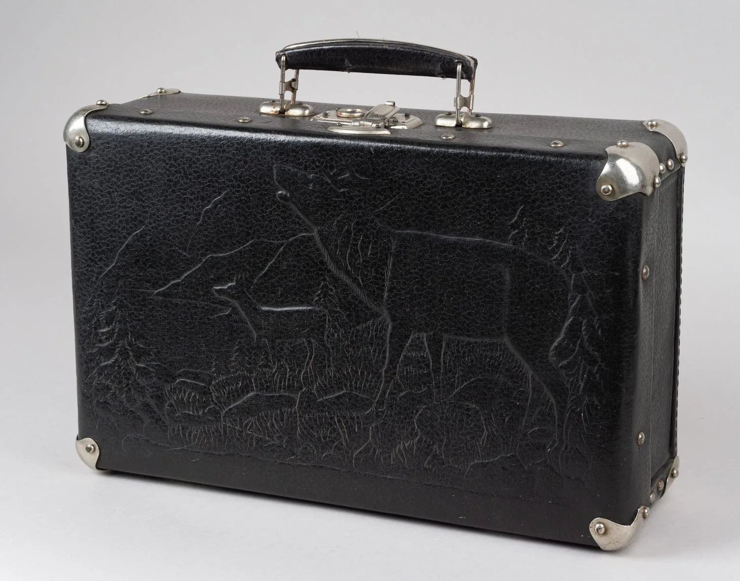 Чемодан с изображением оленей. СССР, 1950–1960 годы. — фото 2