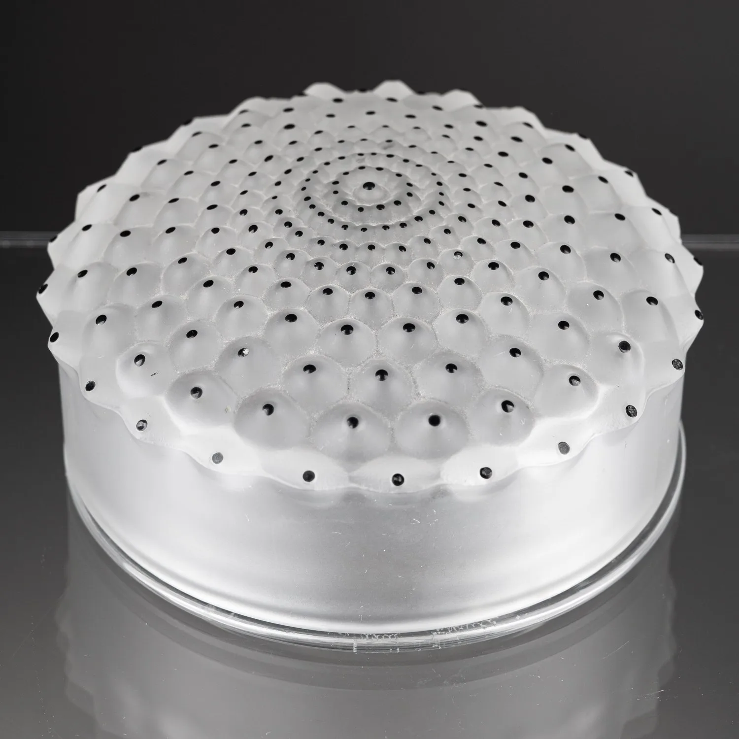 Шкатулка «Кактус». Франция, фирма Lalique, 1930-е годы. — фото 1