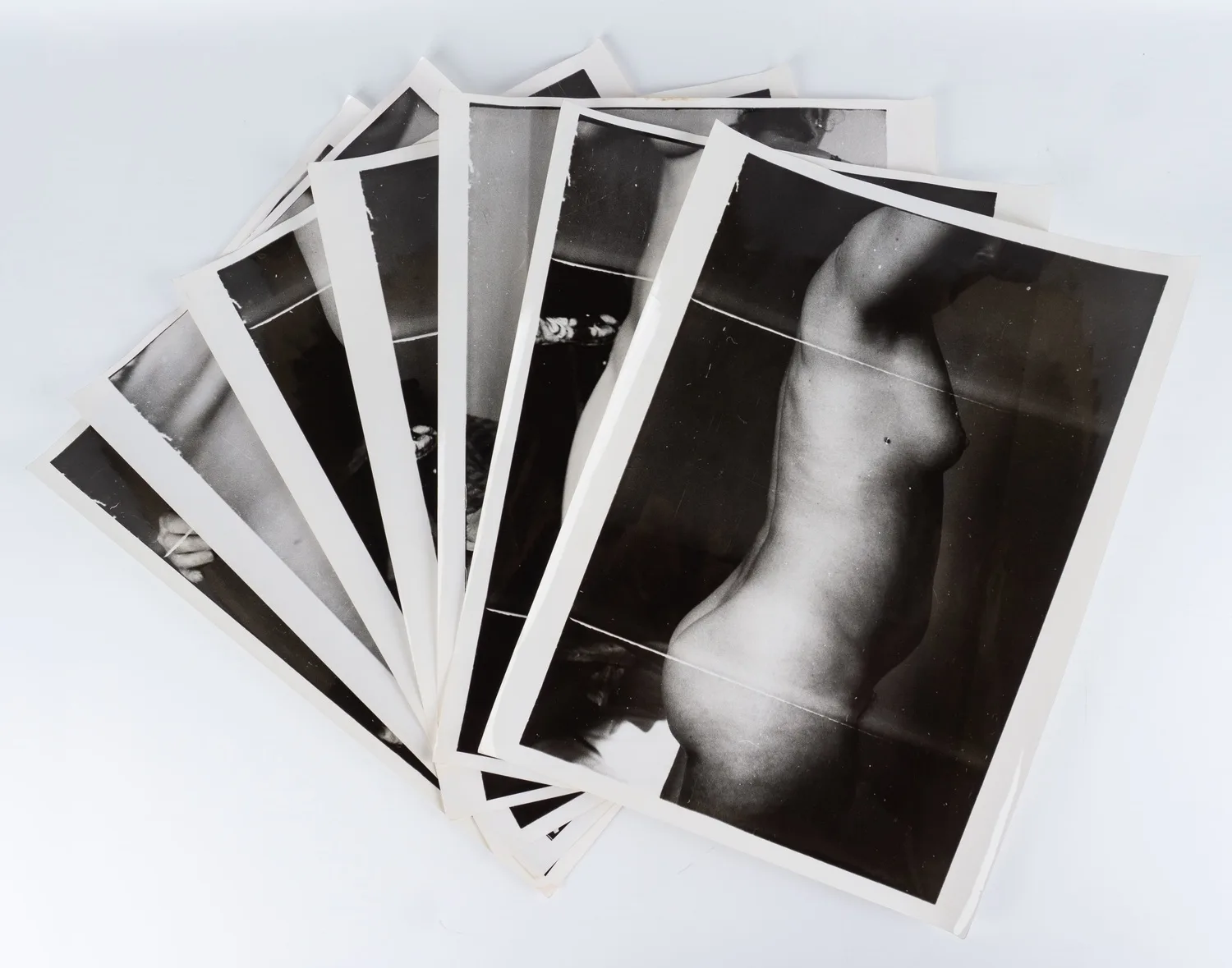 7 крупноформатных фотографий «Ню». Конец XX века. — фото 1