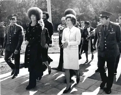 Фотография «Визит Анджелы Дэвис в Звёздный городок». 1972.